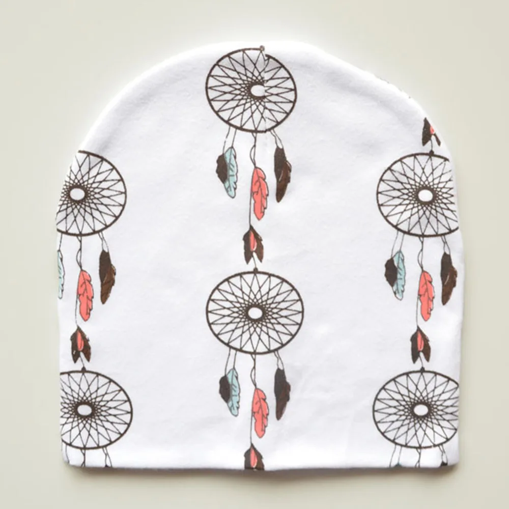 Модные комплекты для новорожденных зимняя теплая шапочка шапка милые принты в