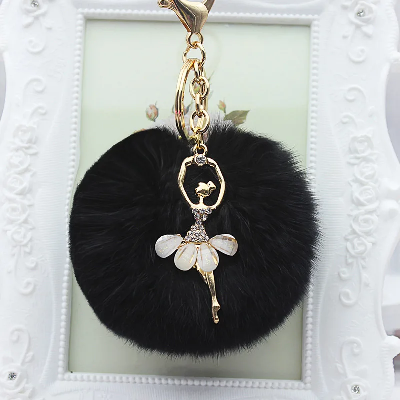 Ключница с пушистым балетным ангелом и кристаллами.
