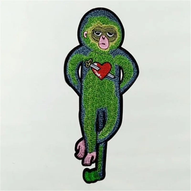 Футболка Для женщин вышивка патч 295 мм обезьяна сердце иметь дело с ним железа на