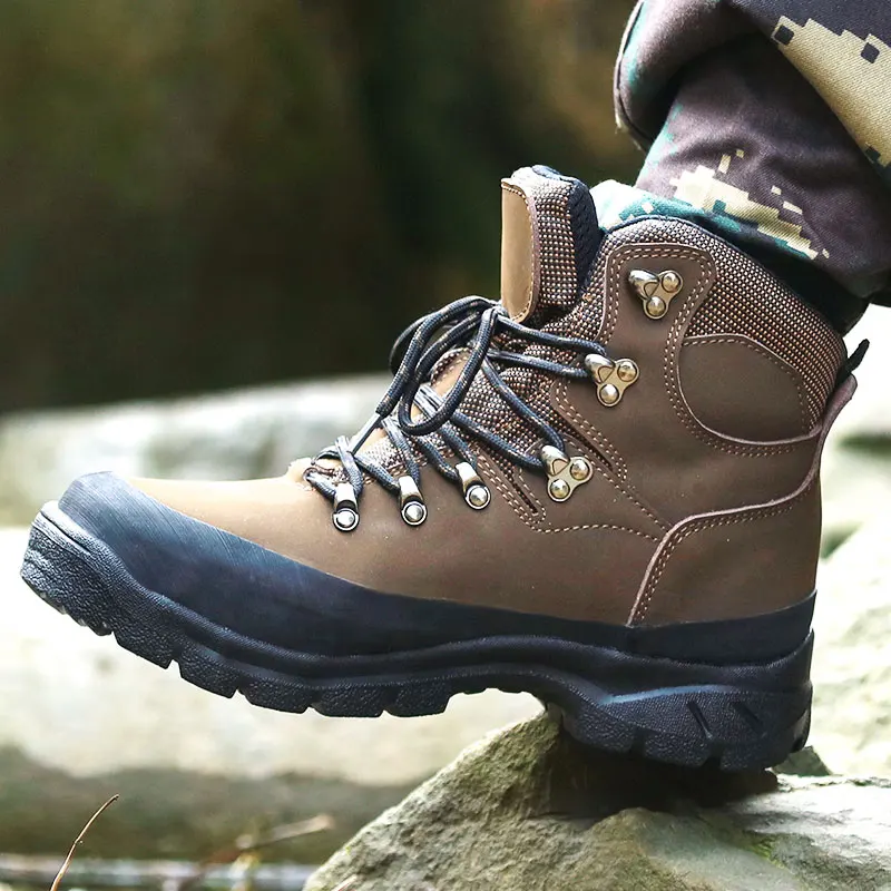 Походные ботинки в стиле милитари размеры 39-46 |