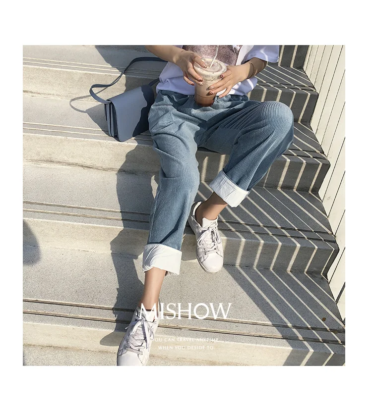 Mishow Модные вельветовые свободные брюки MX19A2569