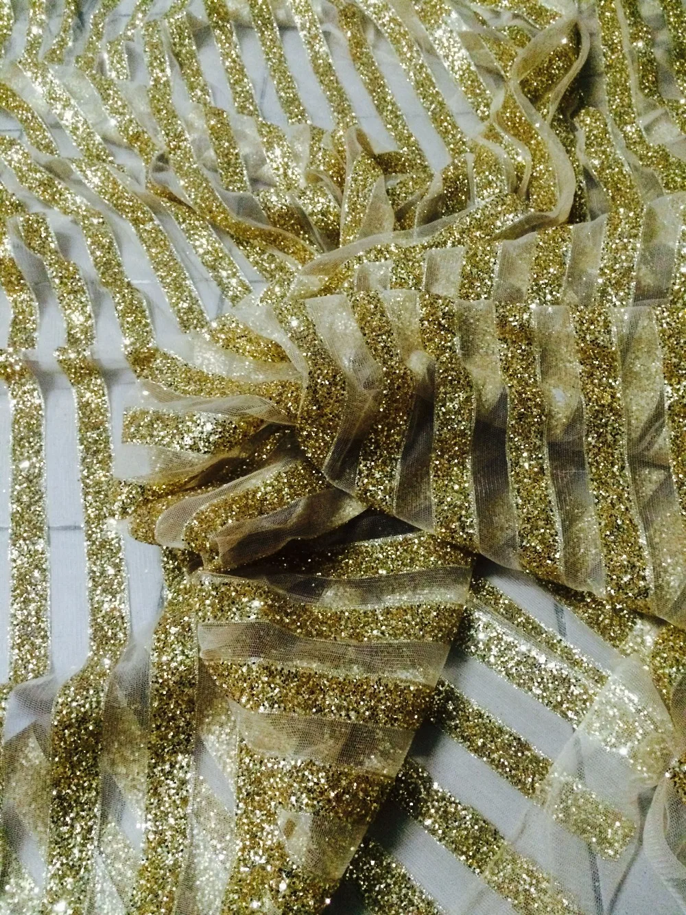 French net Lace Fabric DiuDiu-030 with glitter good Quality African gold Tulle | Дом и сад