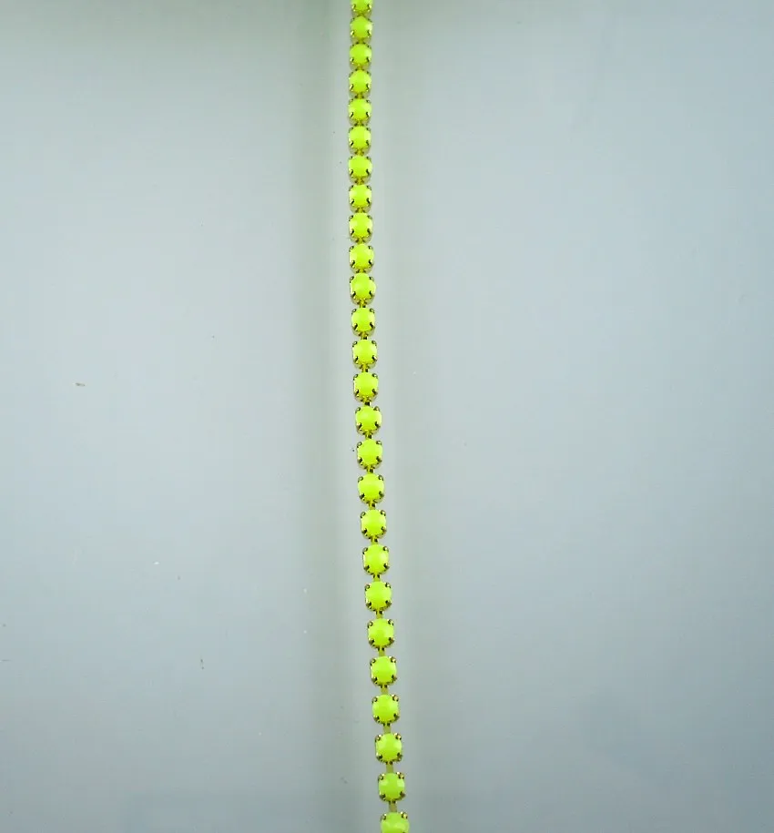 Сделай Сам SS6 Акриловые Кристаллы 2 мм Стразы Золотая металлическая чашка коготь