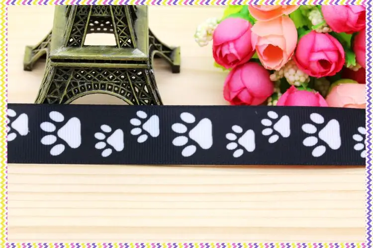 7/8 ''Бесплатная доставка собачья лапа напечатанная лента для волос бант