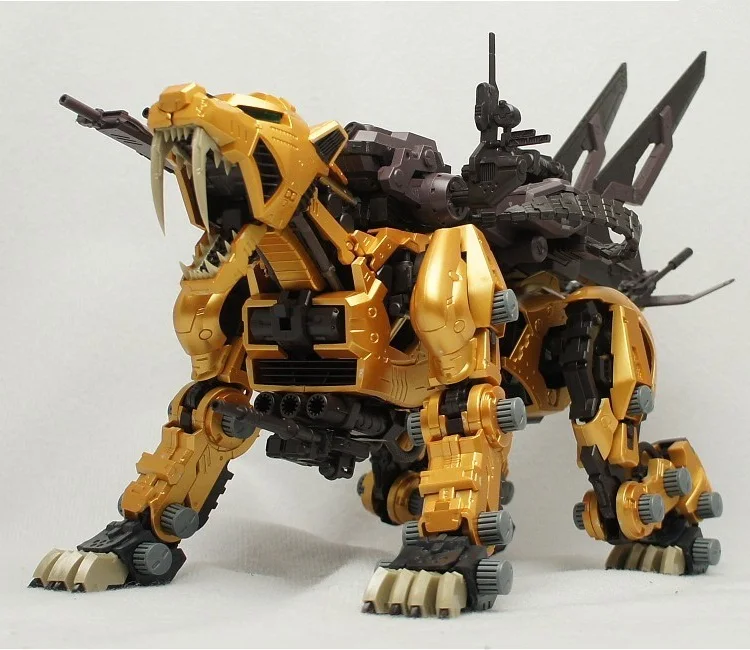 БТ Модели Строительные наборы: ZOIDS EZ-016 Saber Tiger Gold 1: 72 Масштаб полное действие пластиковый комплект сборка модели на день рождения рождественские подарки