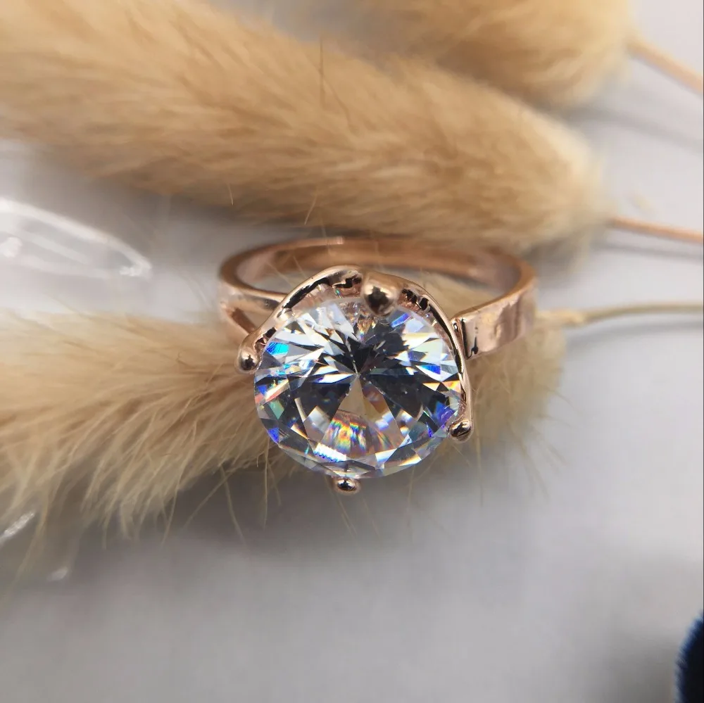 Женское свадебное кольцо с фианитом 5 карат|Кольца| |