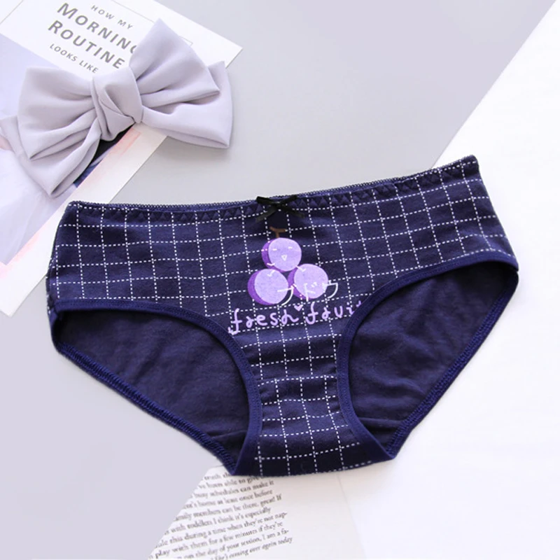 Girl Young Ladies Student female cotton panties briefs Strawberry print Women underwear ladies underpants lingerie |