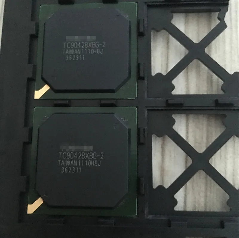 2 шт./лот TC90428XBG-2 TC90428XBG BGA NEW 2 шт./лот TC90428XBG-2 TC90428XBG BGA NEW