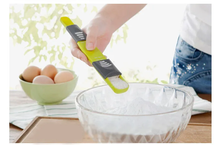 Двойные восемь регулируемых шкал волшебная мерная ложка для порошка