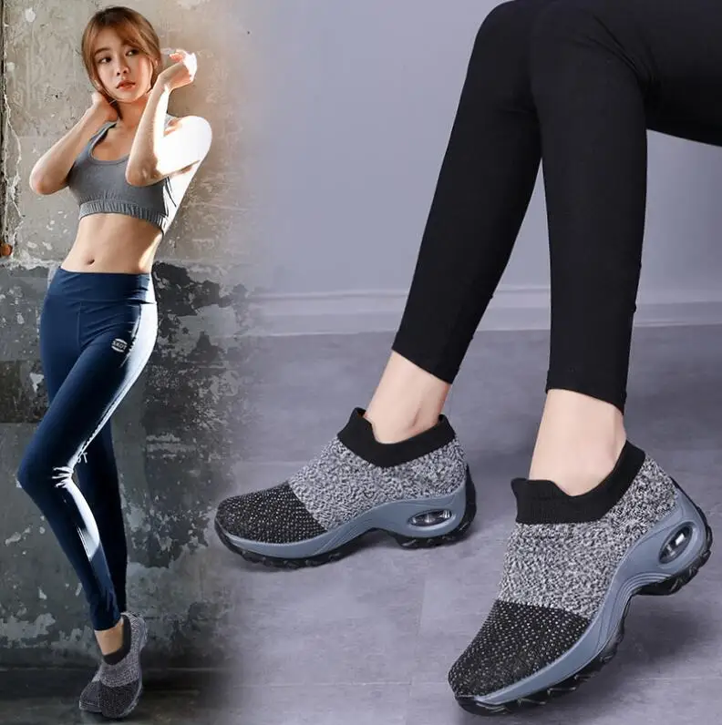 

2020 Spring&Autumn Women Sneakers Sock Shoes Flat Slip on Platform Running Shoes For Women Breathable Mesh Walking Shoes