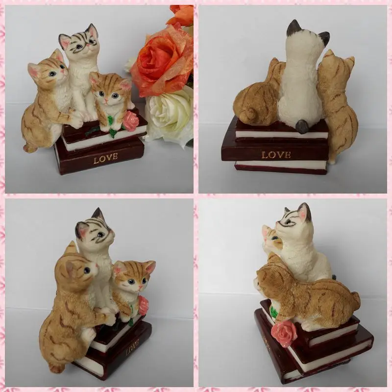 Бесплатная доставка 3 кошки на книгах Фигурки Игрушка из смолы vivide Реалистичные