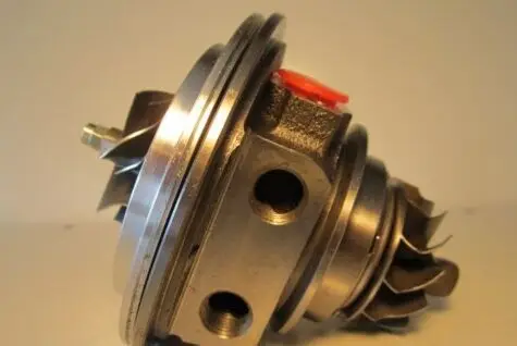 B8 Турбокомпрессора KKK K04 53049880033/53049700033 Картридж для Ford Focus II/Mondeo IV/S-Max Volvo C70 II/S40 II/V50 |