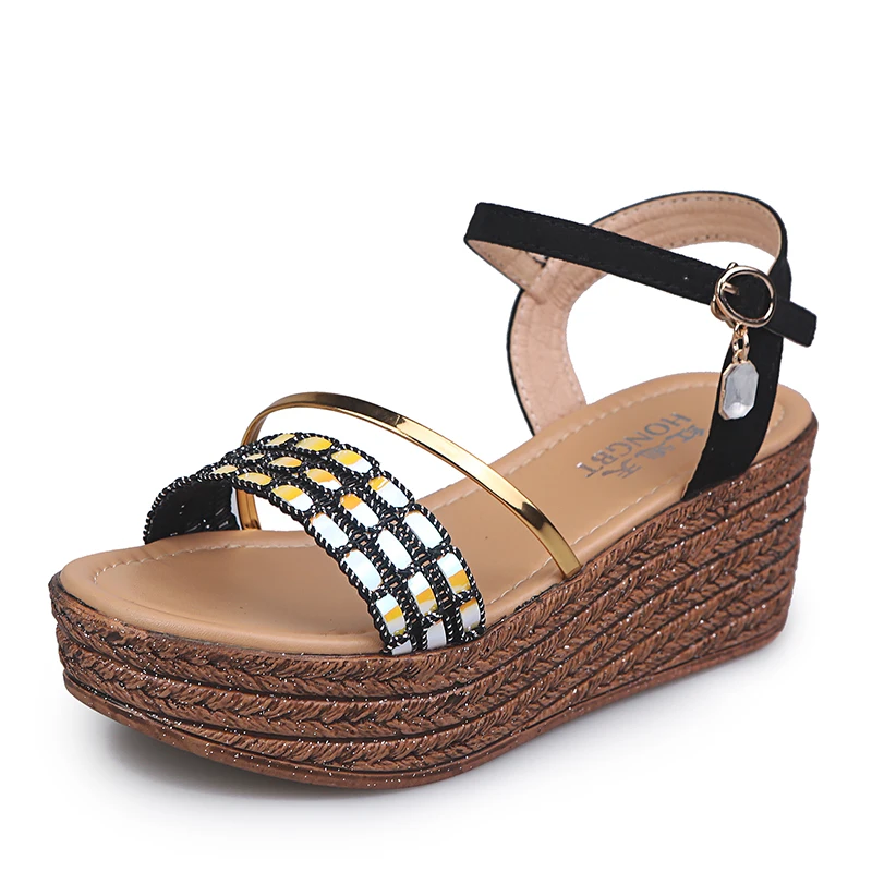 Женские сандалии повседневные на платформе с ремешком щиколотке разноцветные