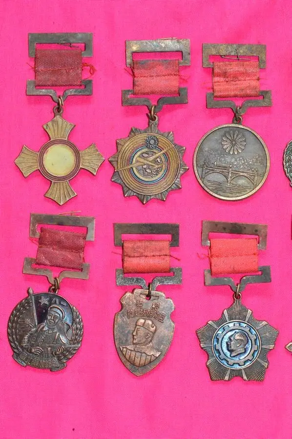 10 шт. винтажная китайская Военная памятная медаль военного героя армейская