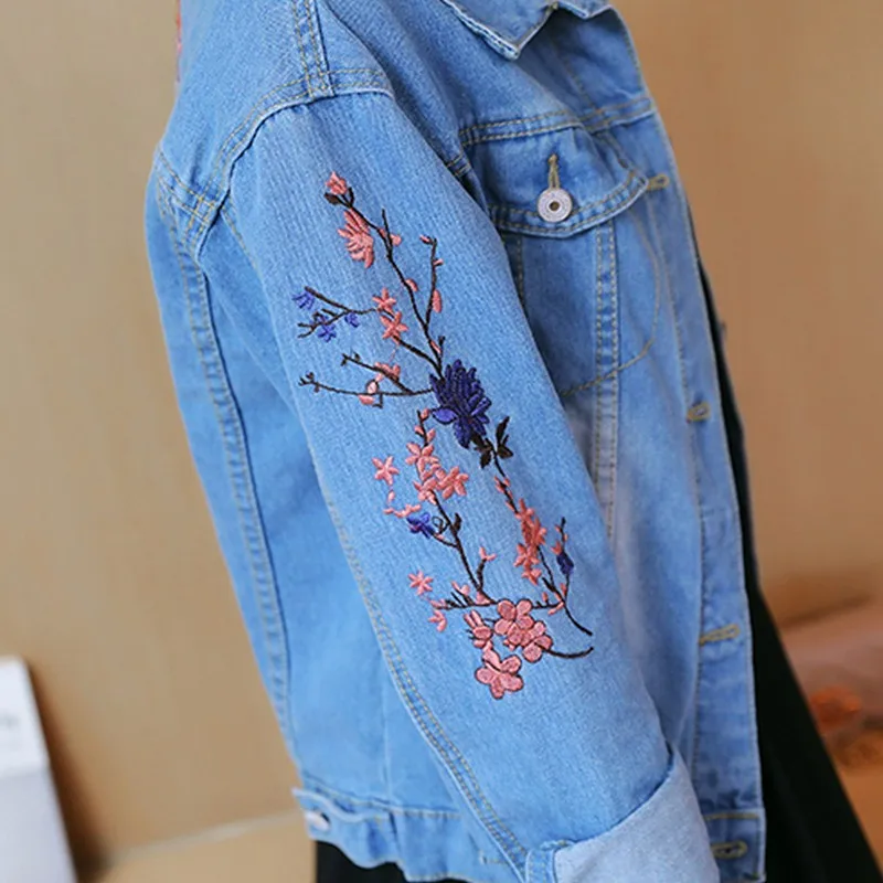 Женская Базовая ВИНТАЖНАЯ ДЖИНСОВАЯ КУРТКА с вышивкой весна 2018 уличная одежда