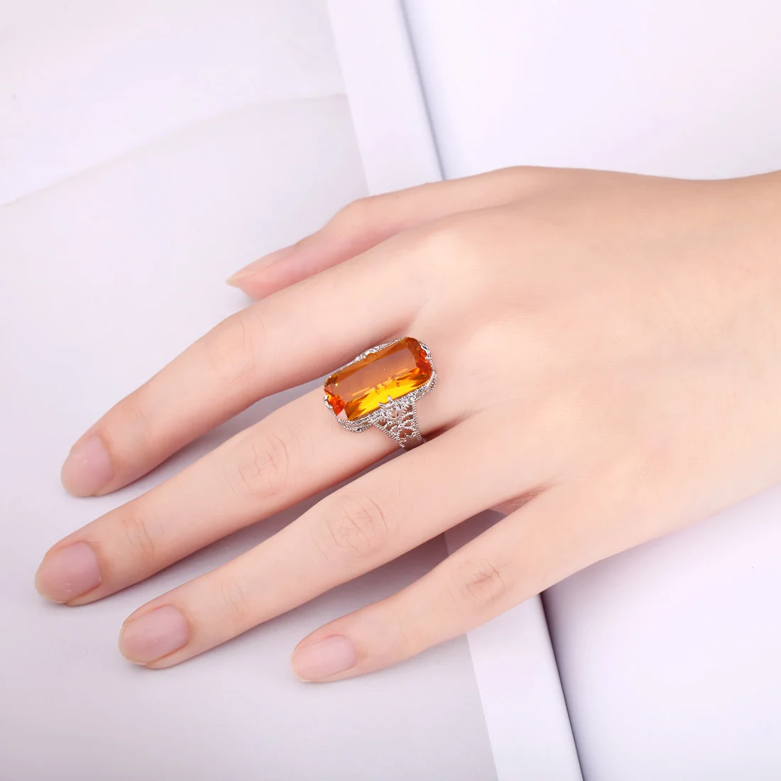 2018 модное квадратное кольцо с желтым кристаллом классические кольца отверстиями