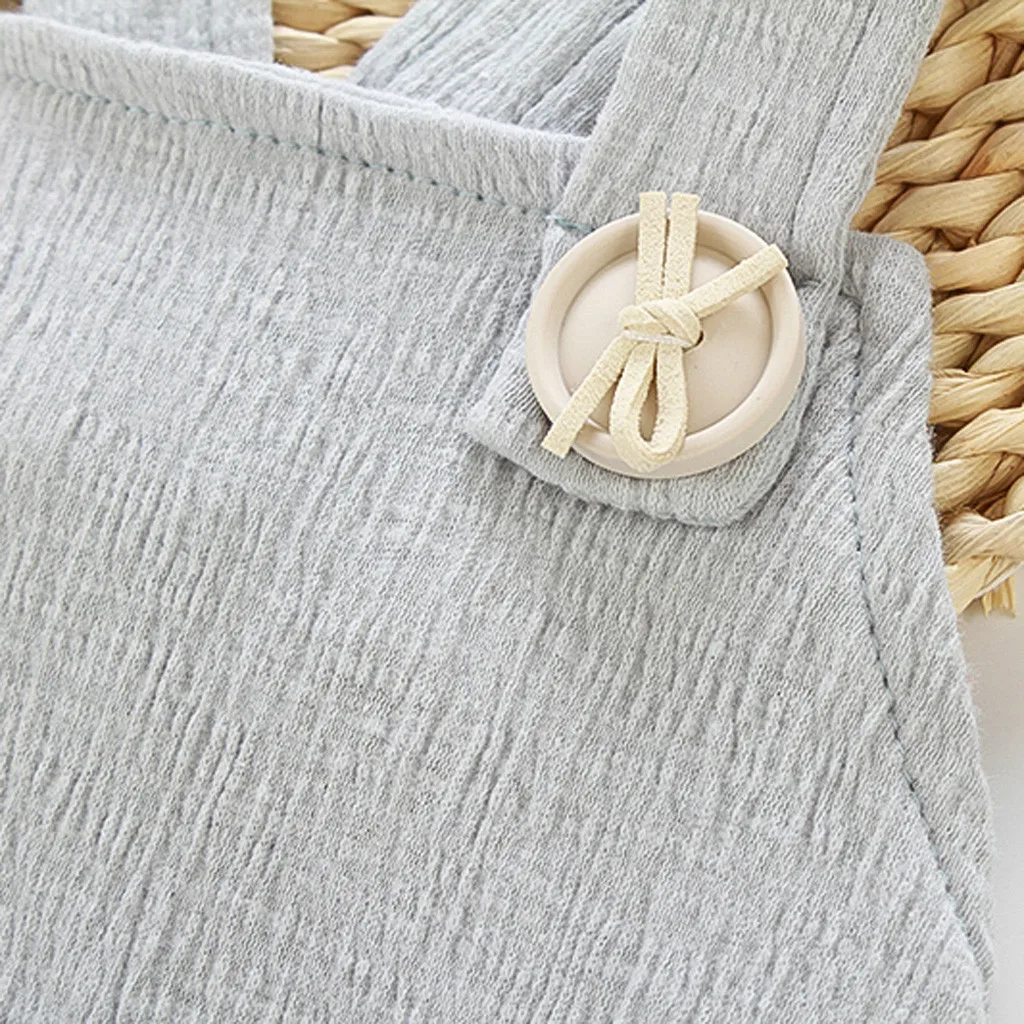 Одежда для маленькой девочки комбинезон на пуговицах спортивный костюм