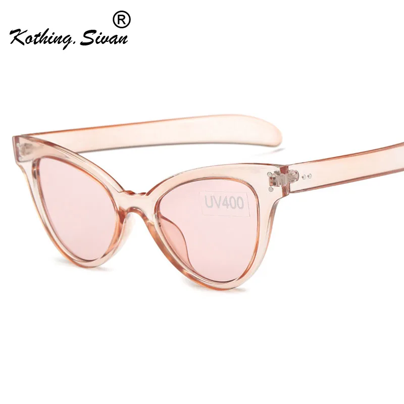 Женские солнцезащитные очки 2019 нового образца "Кошачий глаз" матово-черного цвета бренда-дизайнера с ультрафиолетовой защитой UV400.