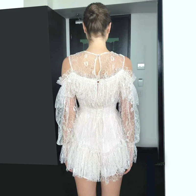 2018 летние комбинезоны с открытыми плечами белые кружевные вырезом лодочкой и