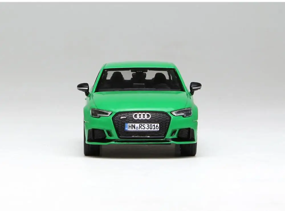 Коллекционная зеленая модель автомобиля Audi TT RS Coupe 1/43|Наземный транспорт| |