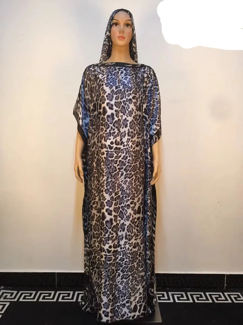 Женское длинное шелковое платье праздничное пляжное из Таиланда Длина 145 см лето