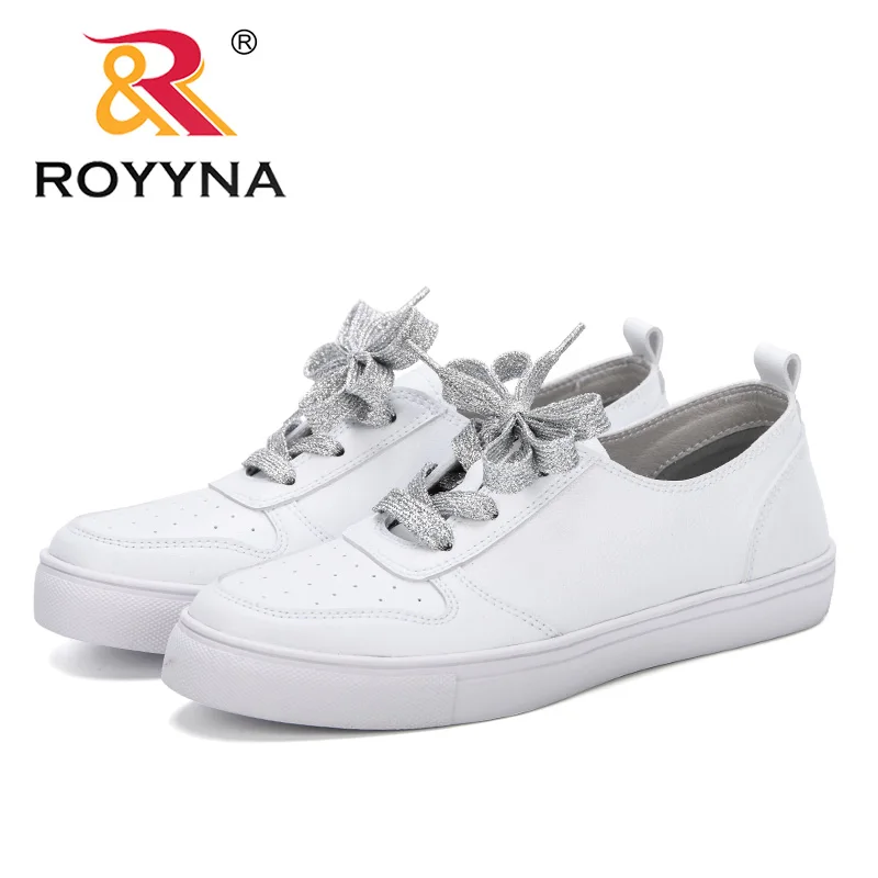 ROYYNA/ классические белые кроссовки, женская повседневная обувь, женские весенние кроссовки на шнуровке, модная обувь, zapatillas mujer