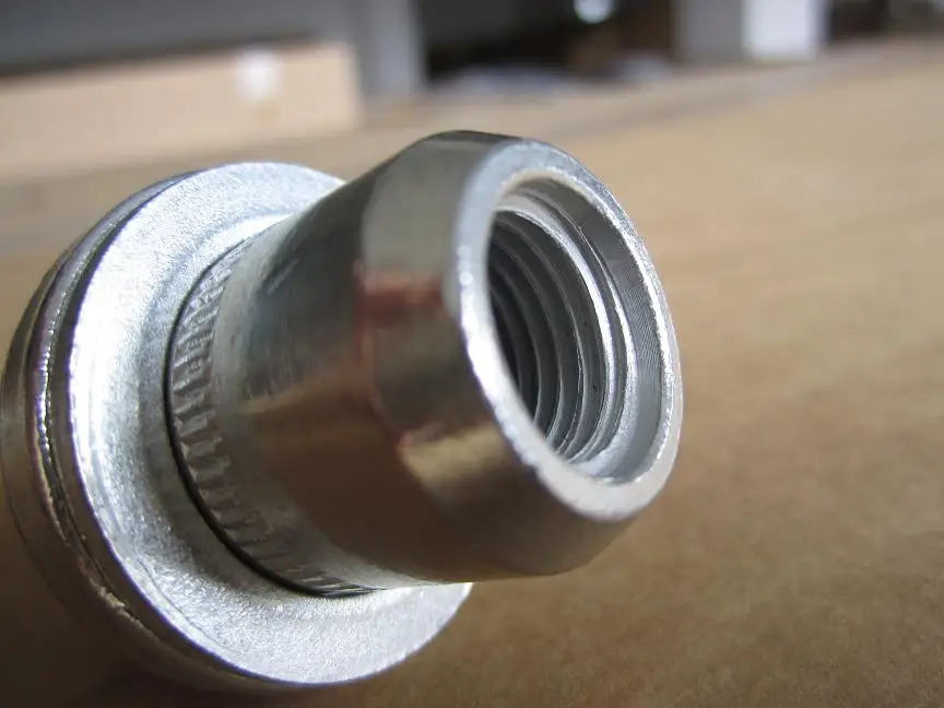 Набор из 10 колеса ушковый для Land Rover LR3 LR4 Range 02-09 10-12 Sport RRD500510 RRD500290 RRD500590 LR068126 |