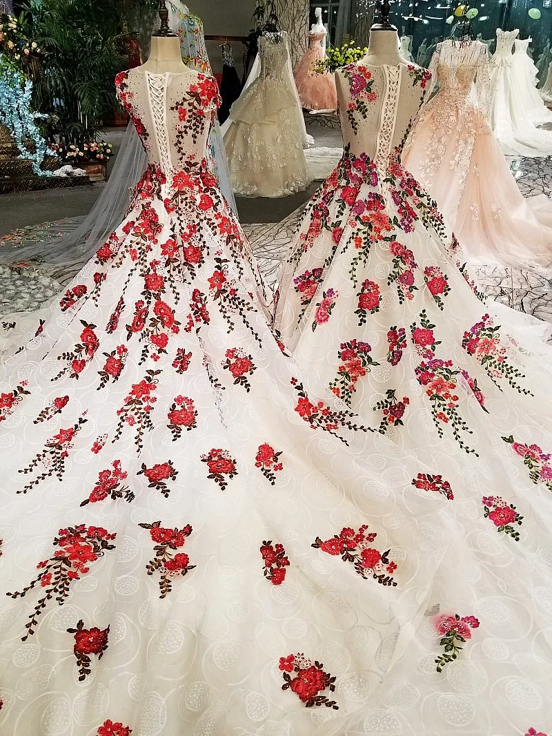 Платья выпускного вечера LS00330 видят за спиной кружевные аппликаторы цветов без