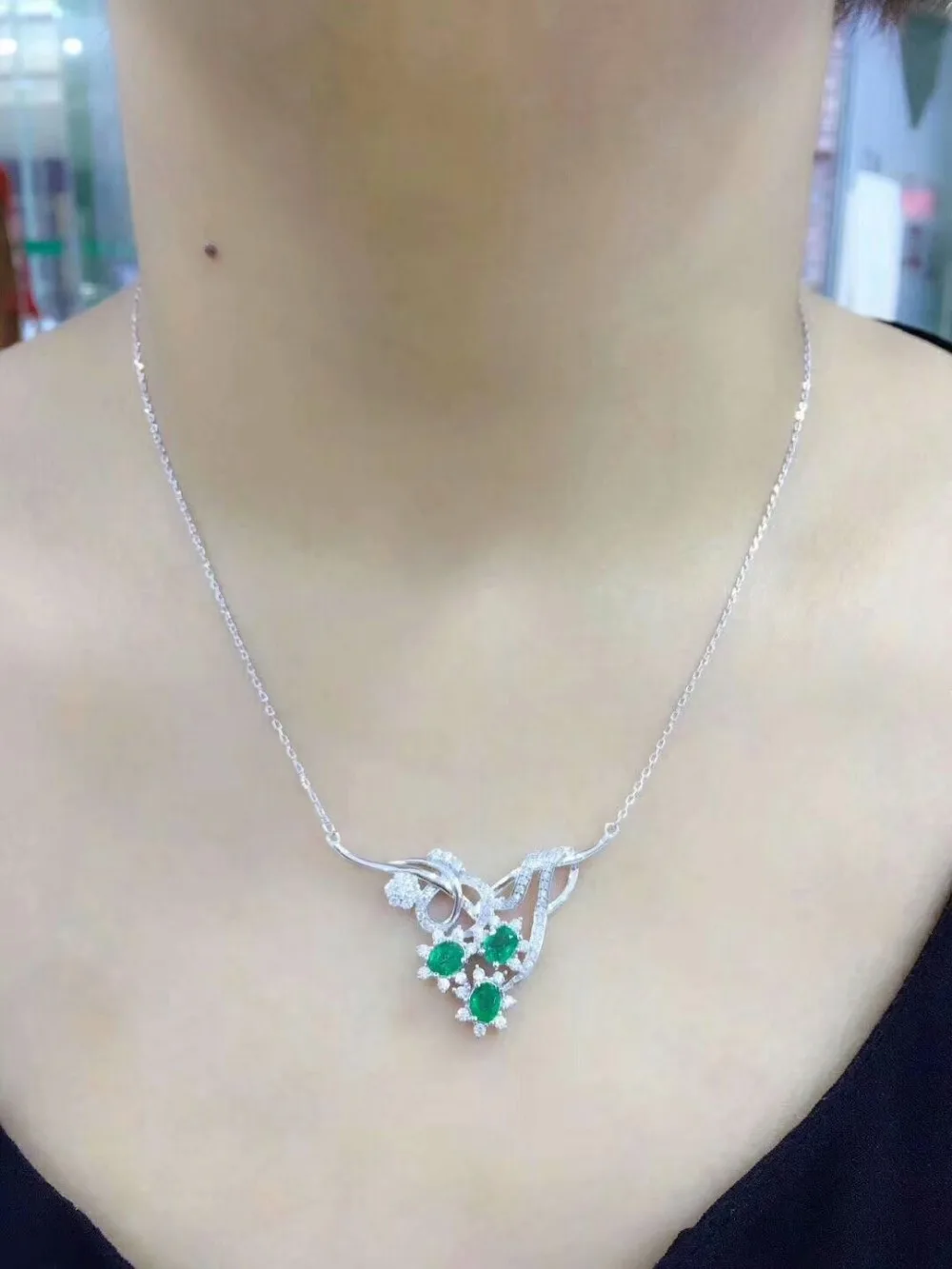 Подвеска SHILOVEM из серебра 925 пробы с натуральным изумрудом классические ювелирные