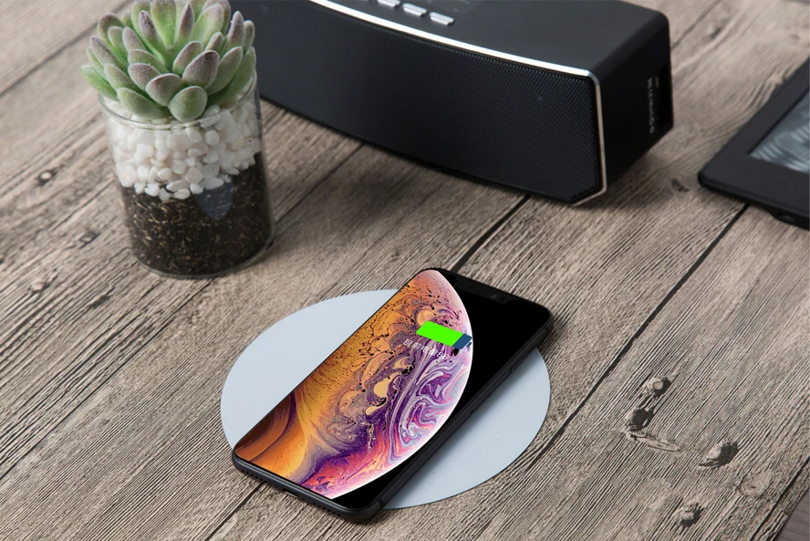 32mm Long Distance Беспроводной зарядное устройство для IPhone 8 8Plus XX XS Макс 11 Pro Макс Samsung галактики S10 5g S10e S9 S8 S7edge Note 8 note9 Note10 Скрытые космические невидимые беспроводная зарядная база