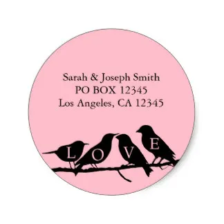 Классическая круглая наклейка с изображением розовых и черных любовных птиц 3 8