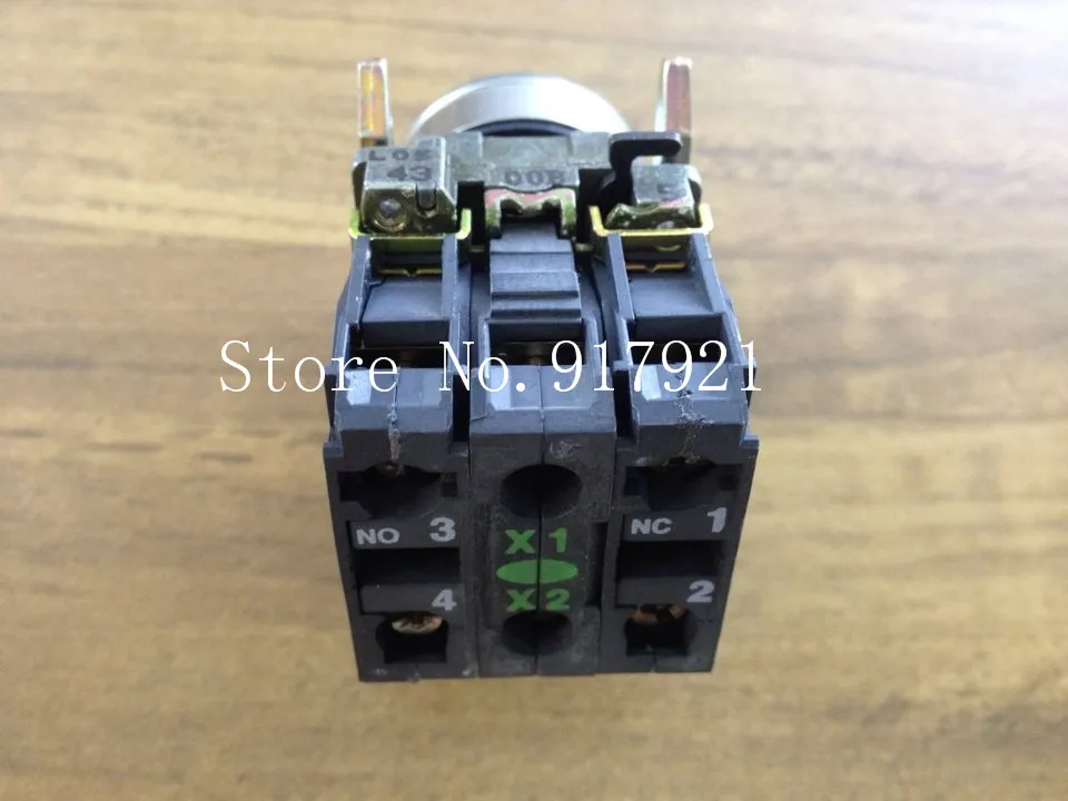 [ZOB] original with light button XB4 BW33B5 imported green LED24V (guaranteed genuine original) --5PCS/LOT | Обустройство дома