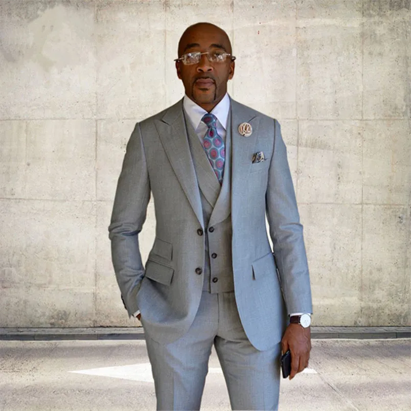

Custom Made Silver Groom Tuxedos Men Wedding Suit Groomsman Suit Mens Wedding Tuxedos ( jacket+Pants+vest)