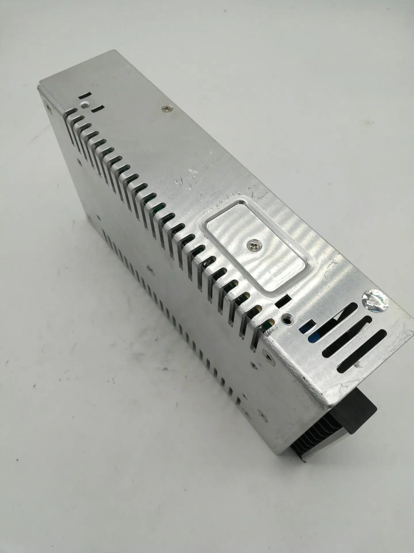 

Для источника питания MEAN WELL S-350-24 24V14.6A