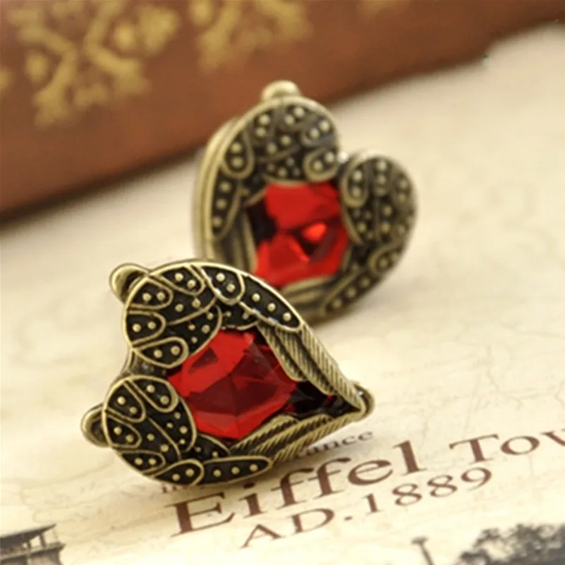 Женские серьги в форме сердца гвоздики с красным камнем ретро стиль E0117|fashion stud