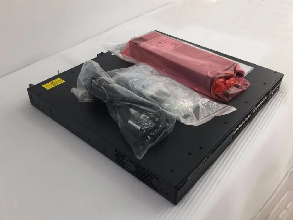 WS-C3650-24TS-S Catalyst 3650 24-портовый коммутатор передачи данных 4x1G IP базовые сетевые