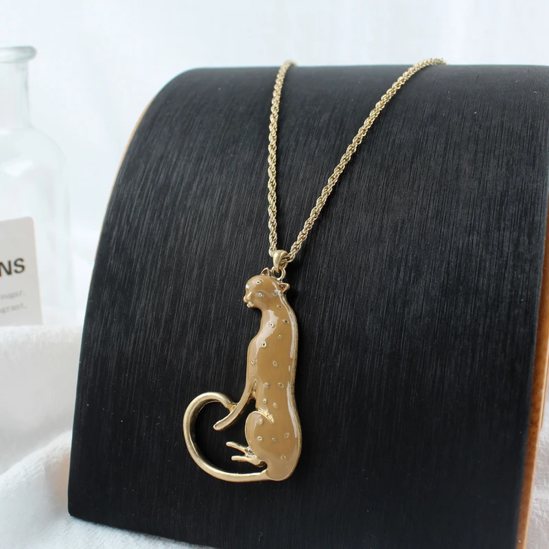 Gift New Fashion Simple Letter U Cute Bee Leopard Necklace Crystal Animal Pendant Jewelry Accessory for Women | Украшения и