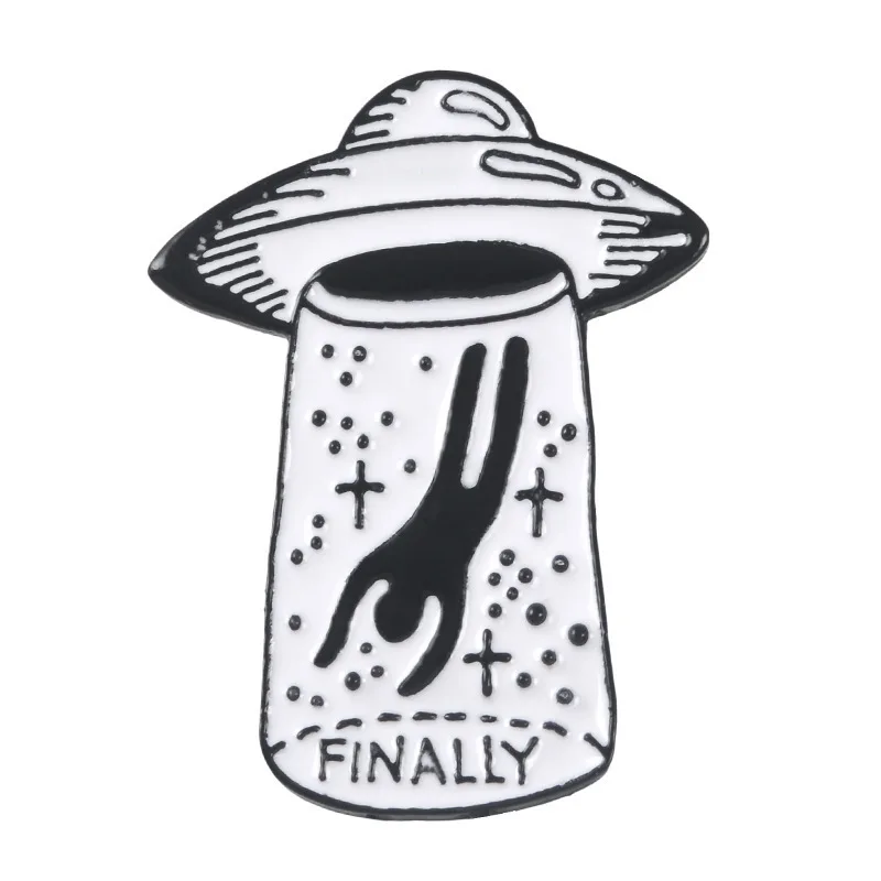 UFO капля масло мультфильм инопланетянин брошь, эмалированный штифт космический корабль значок ракета космическое пространство булавка future world adventure подарок - Цвет: XZ476