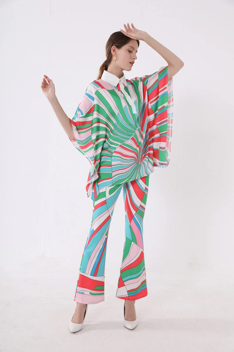 

Women's Runway Twinsets Turn Down Collar Short Sleeves Rainbow Printed Loose Shirts with Ankle Pants Casual Two Piece Pants Sets
