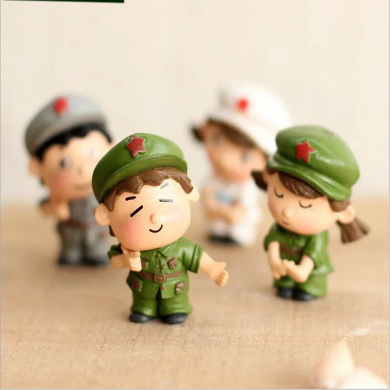 Миниатюрные мох микро пейзаж ремесла любителей Униформа солдат брат сестра