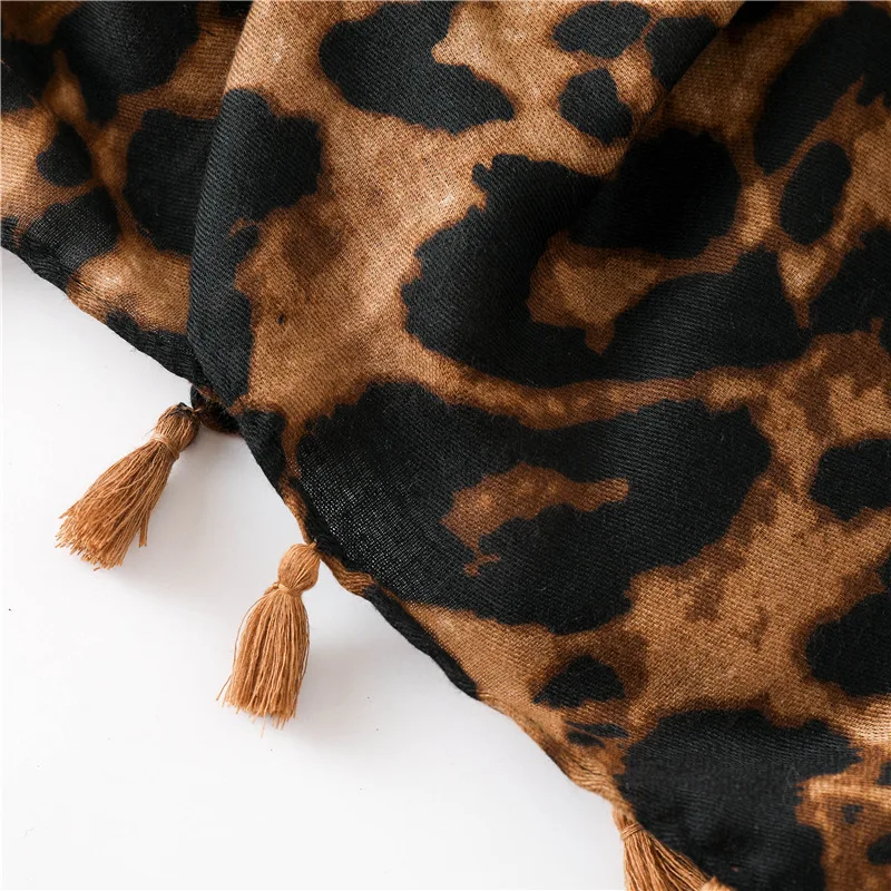

New Brand Cotton Leopard Winter Scarf For Women Warm Designer Plaid Shawl Soft Pashmina Wrap Neckerchief 180*100CM