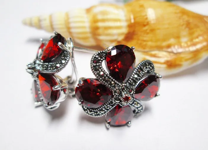 Серьги из серебра 925 пробы с гранатом и цветком сливы|silver earrings|sterling silver earring925 sterling