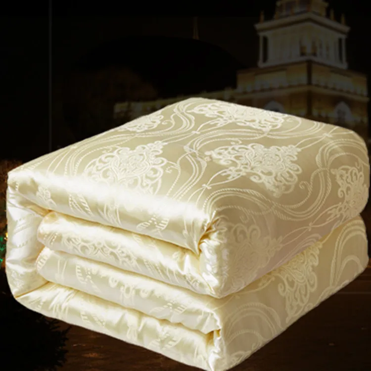 Роскошное сатиновое шелковое одеяло супермягкое осенне зимнее Королевский