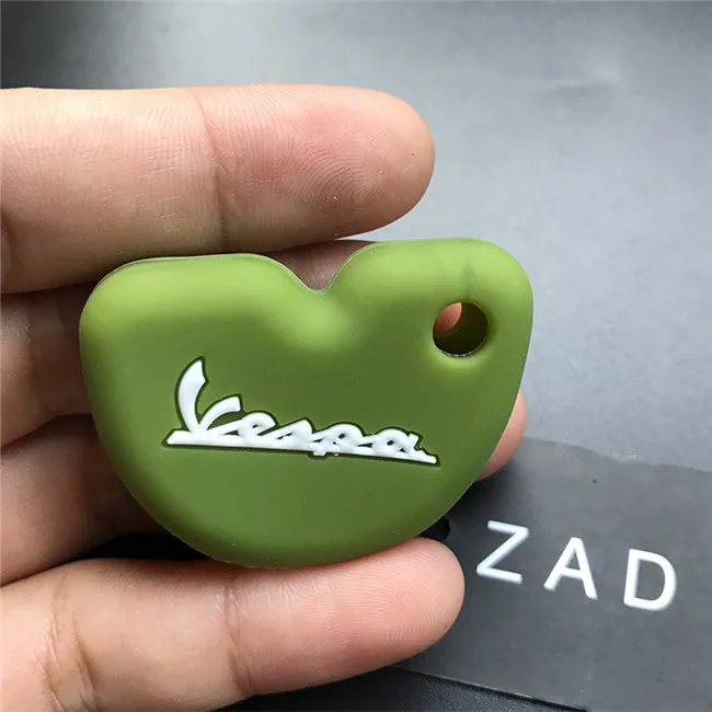ZAD силиконовый резиновый ключ для двигателя защитная крышка для Vespa piaggio super 300 Gilera Nexus 500 fly gts разноцветный ключ для двигателя - Название цвета: Army green VS white