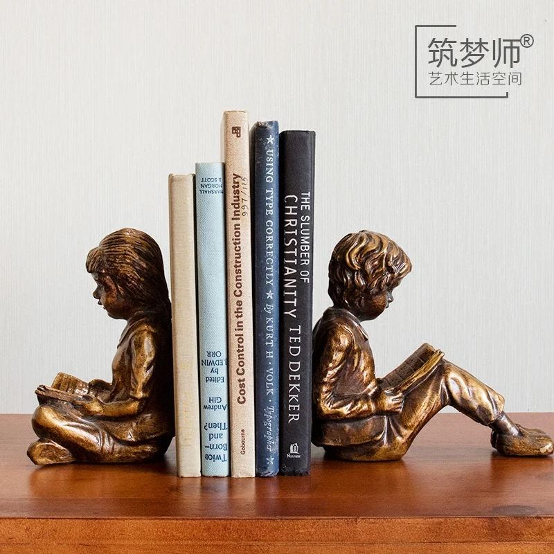 

1pair boy girl bookends ornaments home decorations living room TV cabinet Nordic furnishings not include books WL5231413