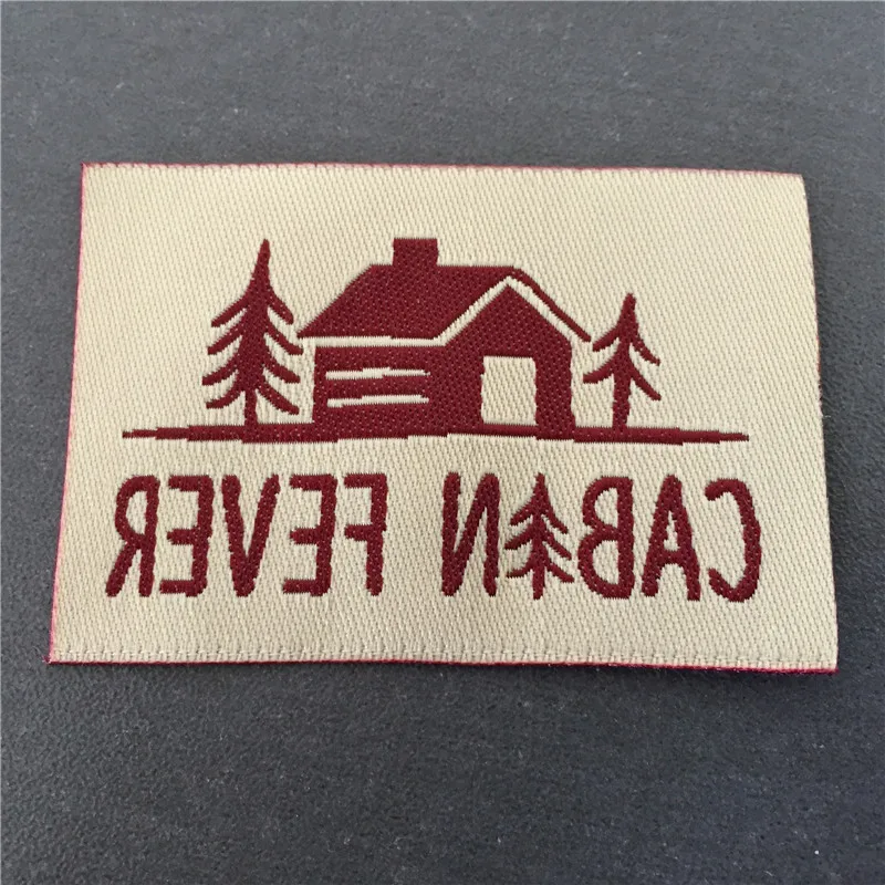 

Customized 4*5.7cm High Density Cloth Label Woven label For Clothing