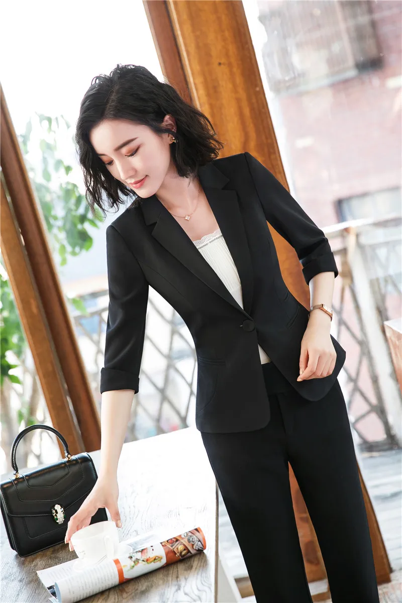 

Elegant Red 2019 Spring Fall Uniform Designs Pantsuits With Tops And Pants Women Work Wear Blazers & Jackets Sets