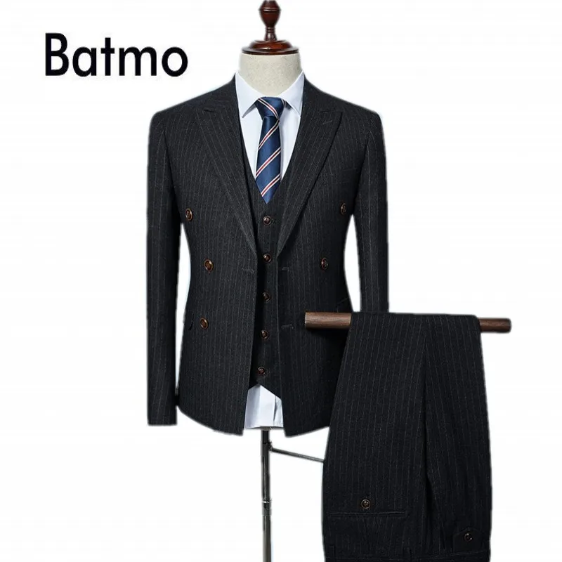 

Новое поступление 2017, высококачественные модные двубортные мужские костюмы, утягивающий мужской костюм, размер приблизительно, куртка + бр...