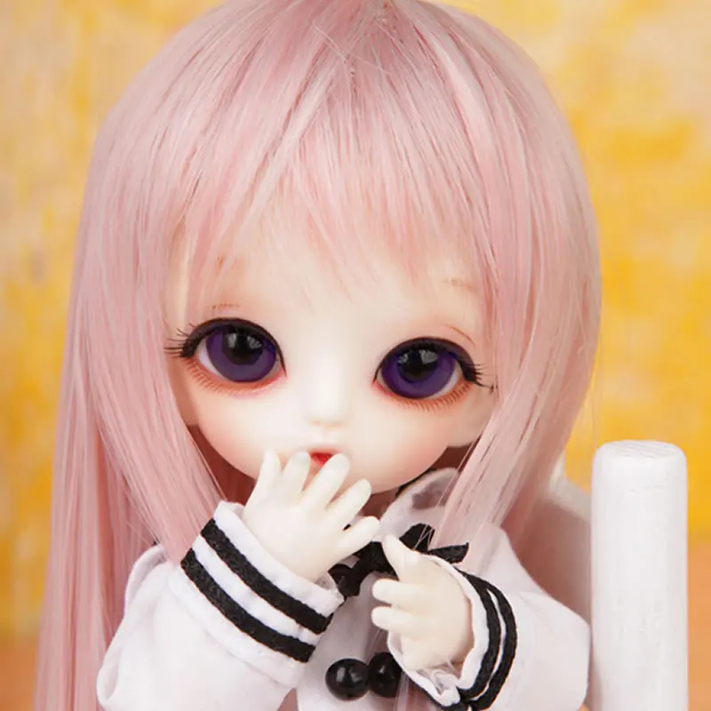 Бесплатная доставка 1/8 шарнирная кукла BJD / SD модная Милая Красивая крошечная из