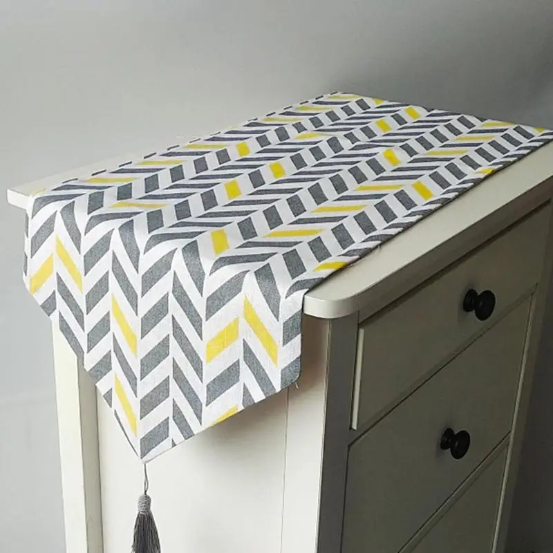 Современная льняная скатерть в скандинавском стиле с геометрическим узором